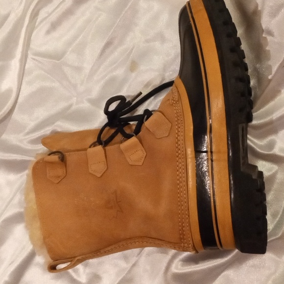Vintage Sorel Men's Caribou made in Canada Kaufman Waterproof Winter Boots - Picture 6 of 15